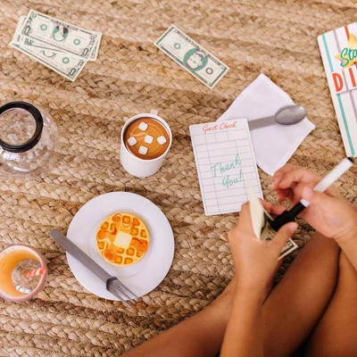 Melissa & Doug Star Diner Restaurant Play Set - Image 5