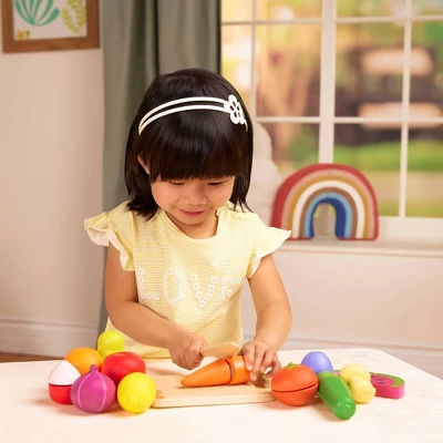 B. Toys - Wooden Play Fruits & Vegetables For Slicing - Chop 'n' Play Fruits & Veggies