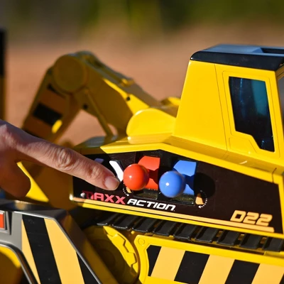 Maxx Action 2-N-1 Mega Mover – Construction Truck And Trailer - Image 3