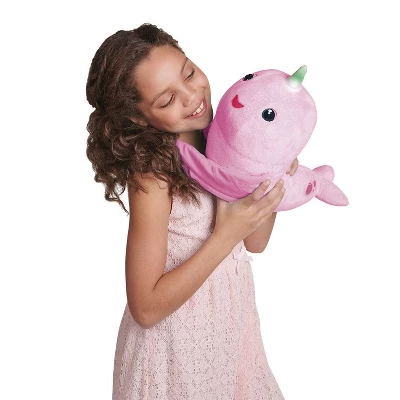 Fingerlings HUGS - Rachel (Pink Glitter) - Interactive Plush Narwhal - By WowWee - Image 3