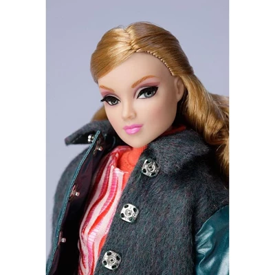Integrity Toys Dynamite Girls London Calling Collection Doll Holland - Image 2