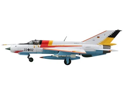 Mikoyan-Gurevich MIG-21SPS "The White Shark" Fighter Aircraft Germany 1990 "Air Power Series" 1/72 Diecast Model By Hobby Master