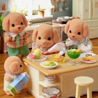 Calico Critters Toy Poodle Family - Image 2
