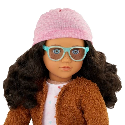 Our Generation Lisandra & Rolling Luggage 18" Travel Doll - Image 3