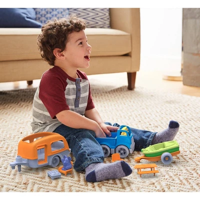 Green Toys RV Camper Set - Image 3