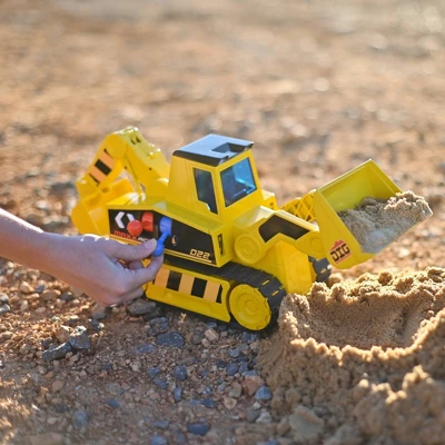 Maxx Action 2-N-1 Mega Mover – Construction Truck And Trailer - Image 2