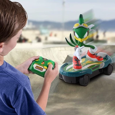Sonic The Hedgehog Nkok Sonic Racing 2.4Ghz Remote Controlled Car W/ Turbo Boost | Jet The Hawk - Image 2